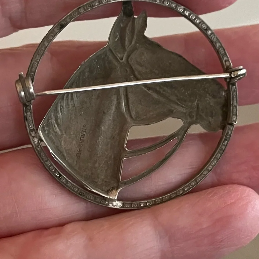 STERLING SILVER HORSE HEAD BROOCH VINTAGE FINE DETAIL! STUNNING!! - Picture 6 of 6
